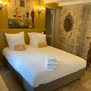 La Maison Des Augustins 4 Stars Et Fitness Avignone